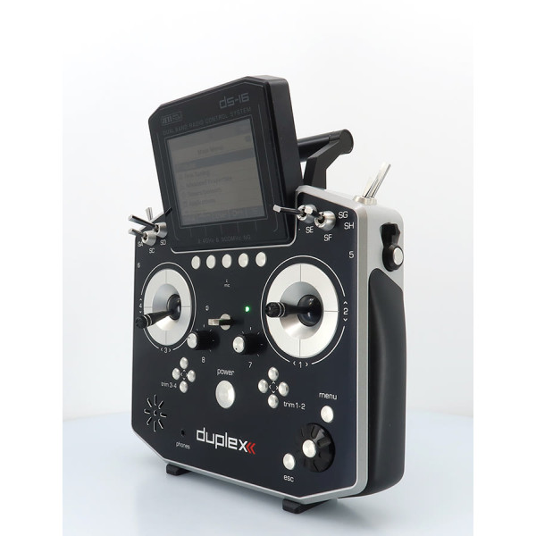 Vysielač JETI DUPLEX DS-16 II – strieborný lakovaný